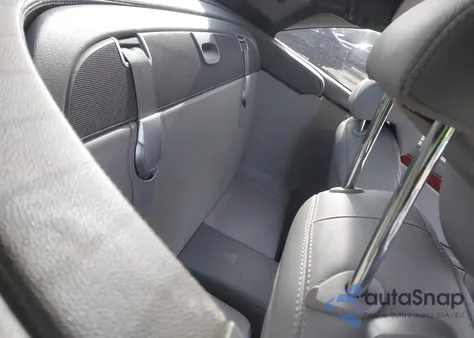 2005 Mercedes-Benz Sl 500 z USA, uszkodzony, nr VIN WDBSK75F25F103884